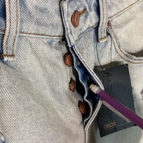 Asos Design Men's Slim Denim Shorts Distressed With Rips Light Wash Blue W30 NWT - Picture 14 of 16